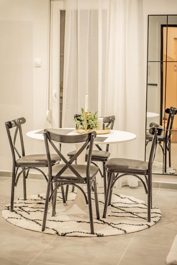 סלוניקי Apollo'S Apartment On Radio City Midas Home מראה חיצוני תמונה